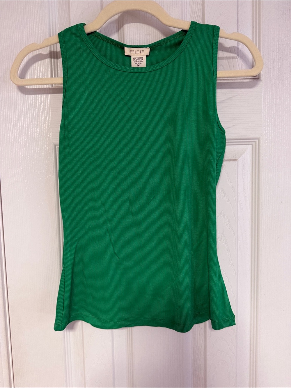Yelete Emerald Green Ribbed Sleeveless Tank Top